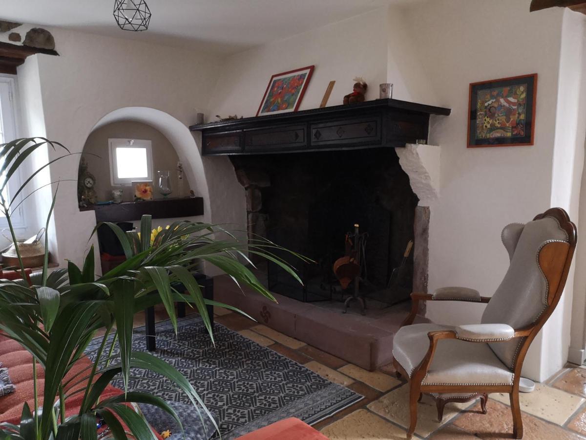 Louhossoa Chalbonia Bed & Breakfast エクステリア 写真