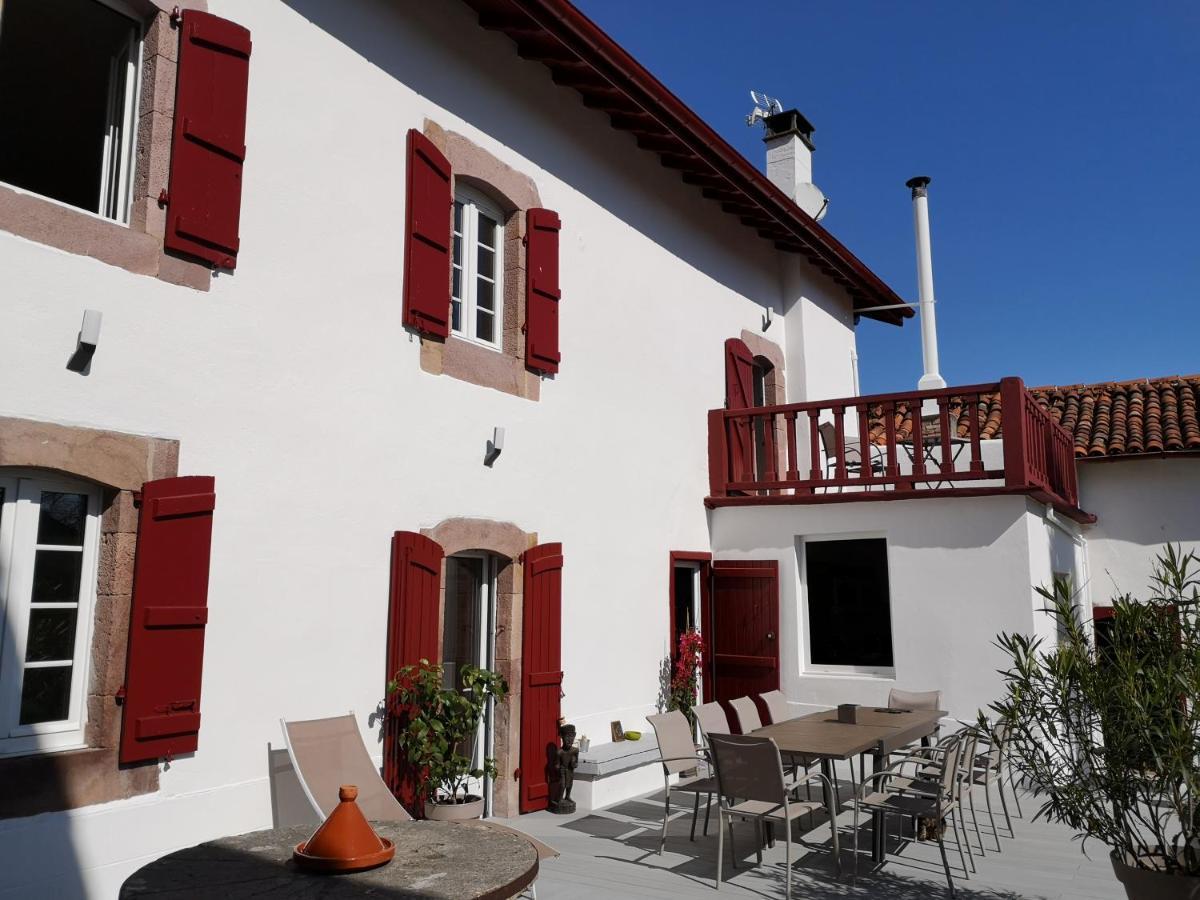 Louhossoa Chalbonia Bed & Breakfast エクステリア 写真